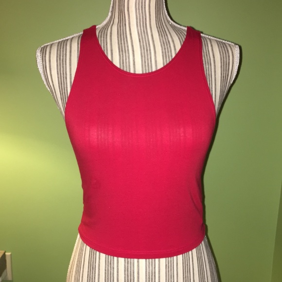 RED CROP TOP - Picture 2 of 4
